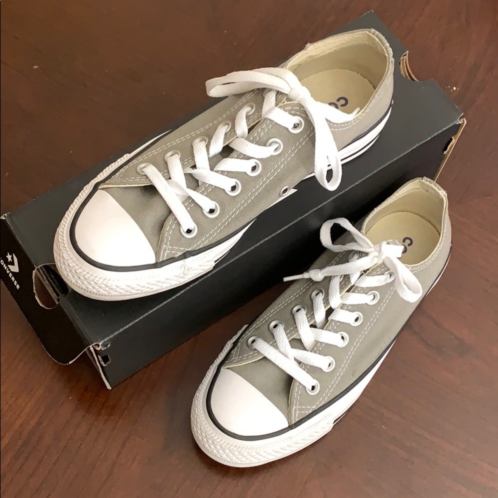 Converse low women’s shoes
